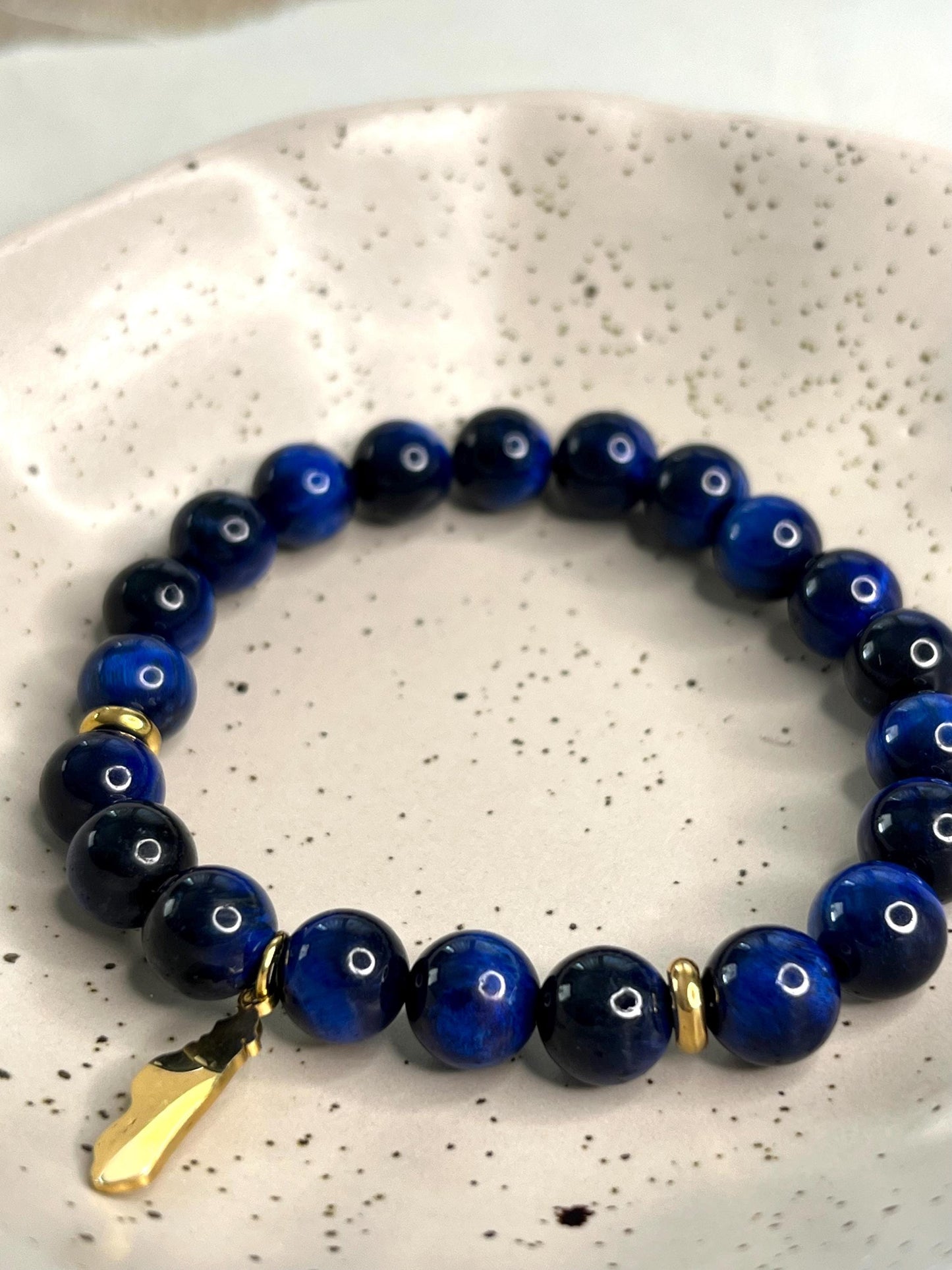 Modèle ”Gus” Pierre d’Oeil de Tigre Bleu 8mm